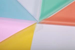 Barvni PVC mehki film primeren za reklamno krpo